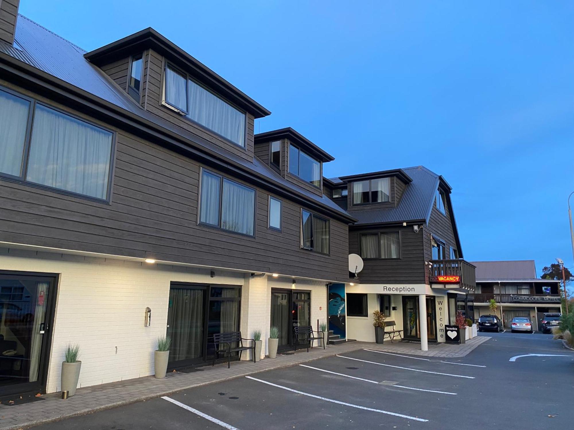 Commodore Motel Dunedin Esterno foto