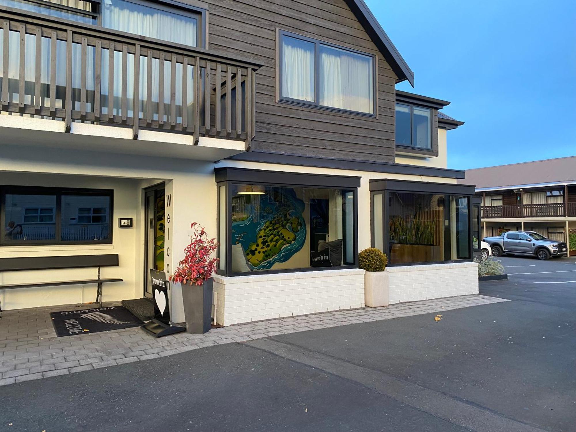 Commodore Motel Dunedin Esterno foto