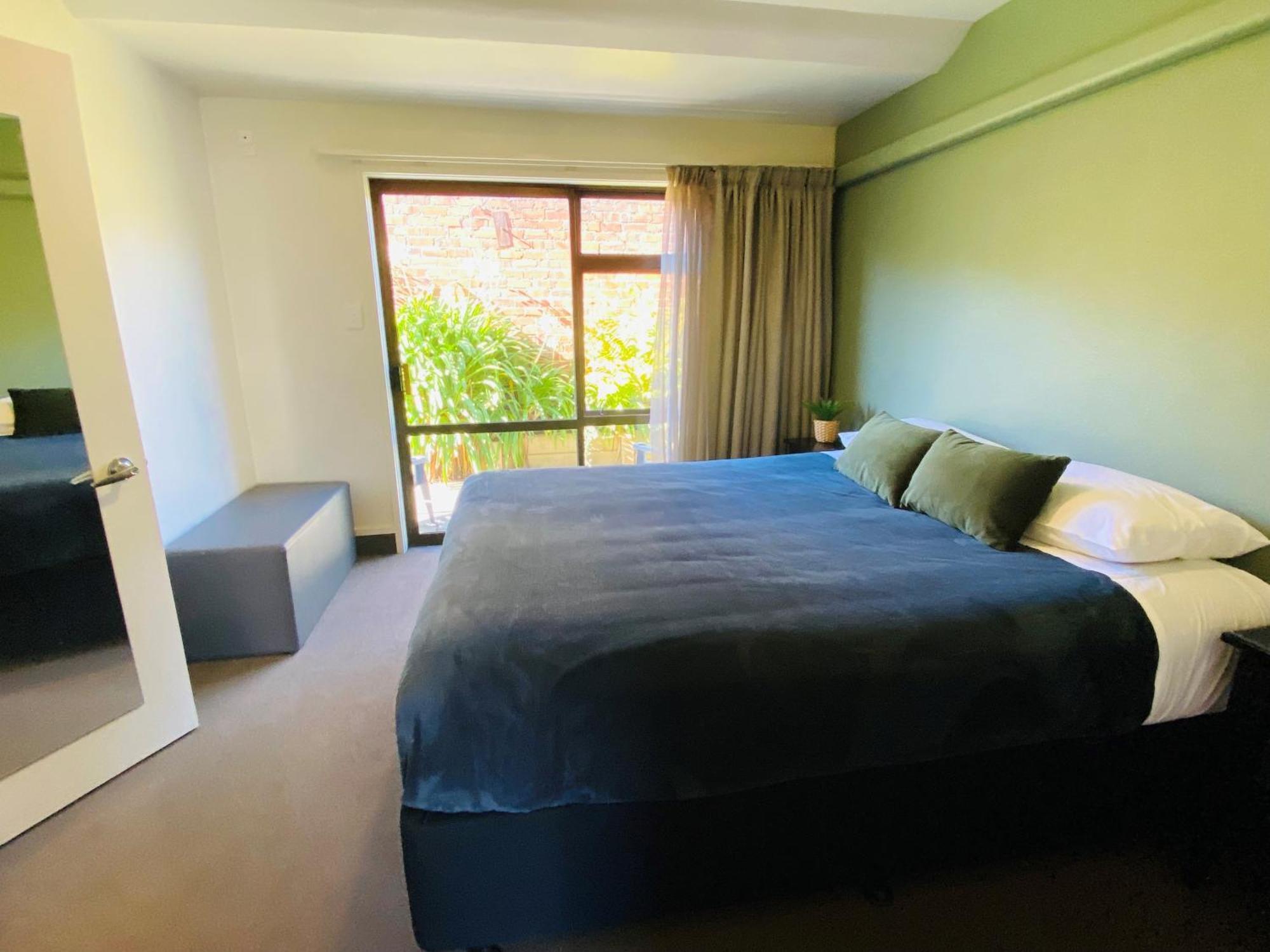 Commodore Motel Dunedin Esterno foto